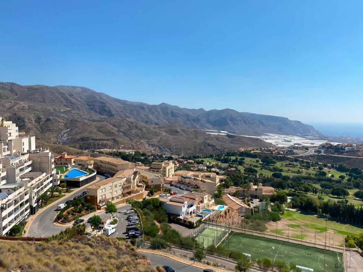 Mountain Nest Apartment Almeria Ngoại thất bức ảnh