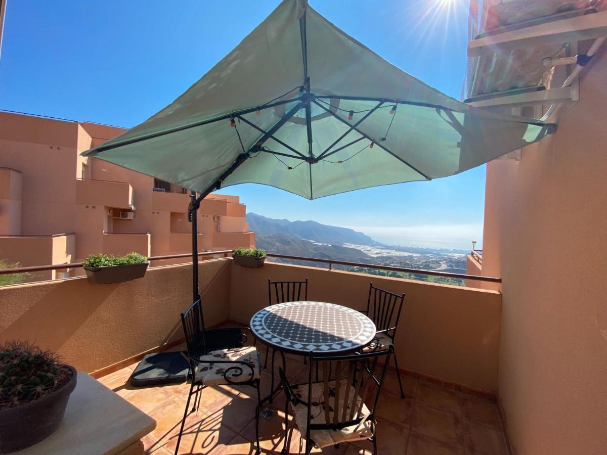 Mountain Nest Apartment Almeria Ngoại thất bức ảnh