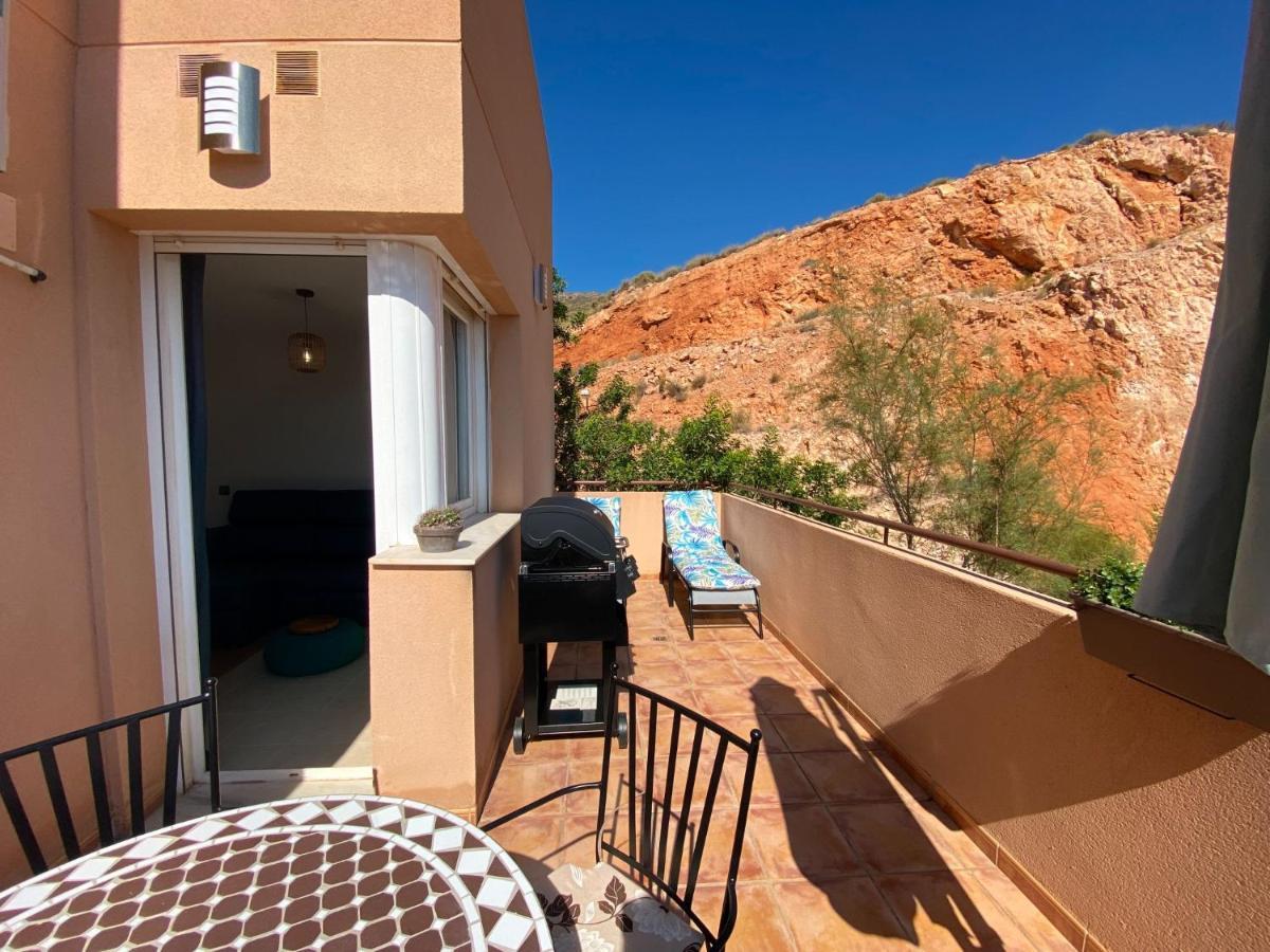 Mountain Nest Apartment Almeria Ngoại thất bức ảnh