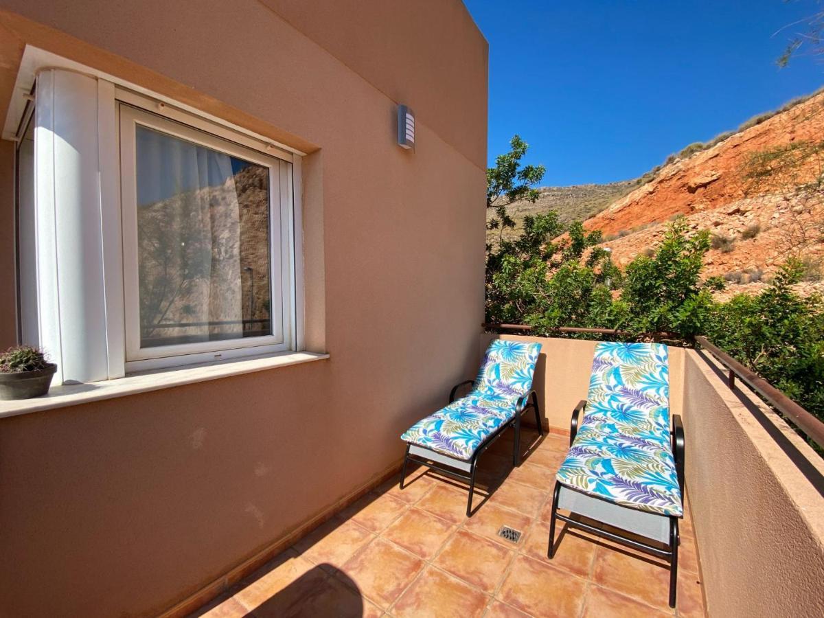 Mountain Nest Apartment Almeria Ngoại thất bức ảnh
